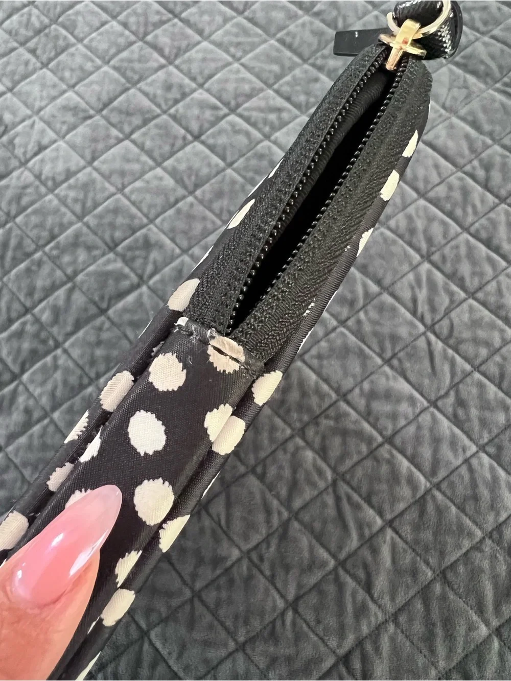 Kate Spade black polka dot laptop case sleeve pouch Case Bag Zip Around